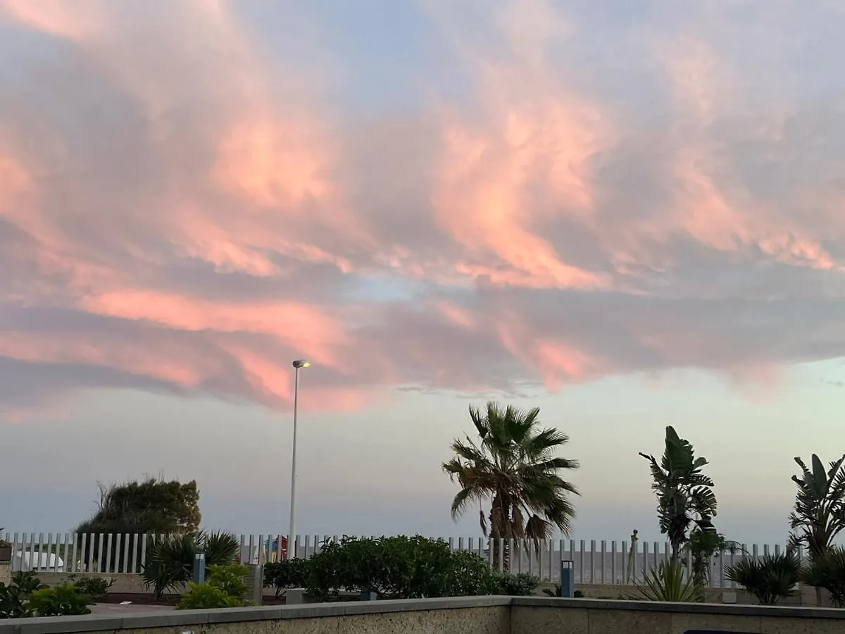 Apartment Los Martines Beachfront Ocean View El Medano
