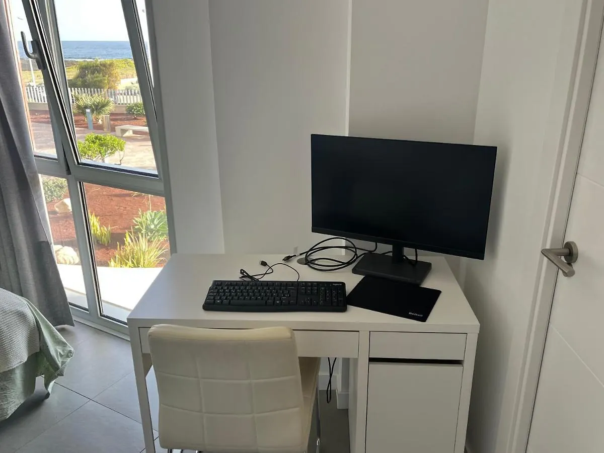 Los Martines Beachfront Ocean View El Medano  Apartment